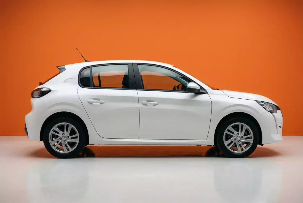 Araç Kiralama, Oto Kiralama, Peugeot 208 Kiralama, Kiralık Peugeot 208